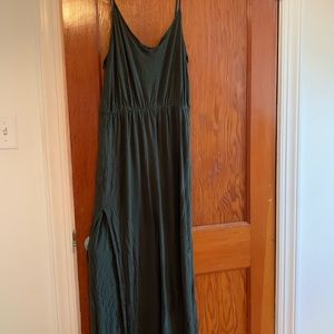 Dark green maxi